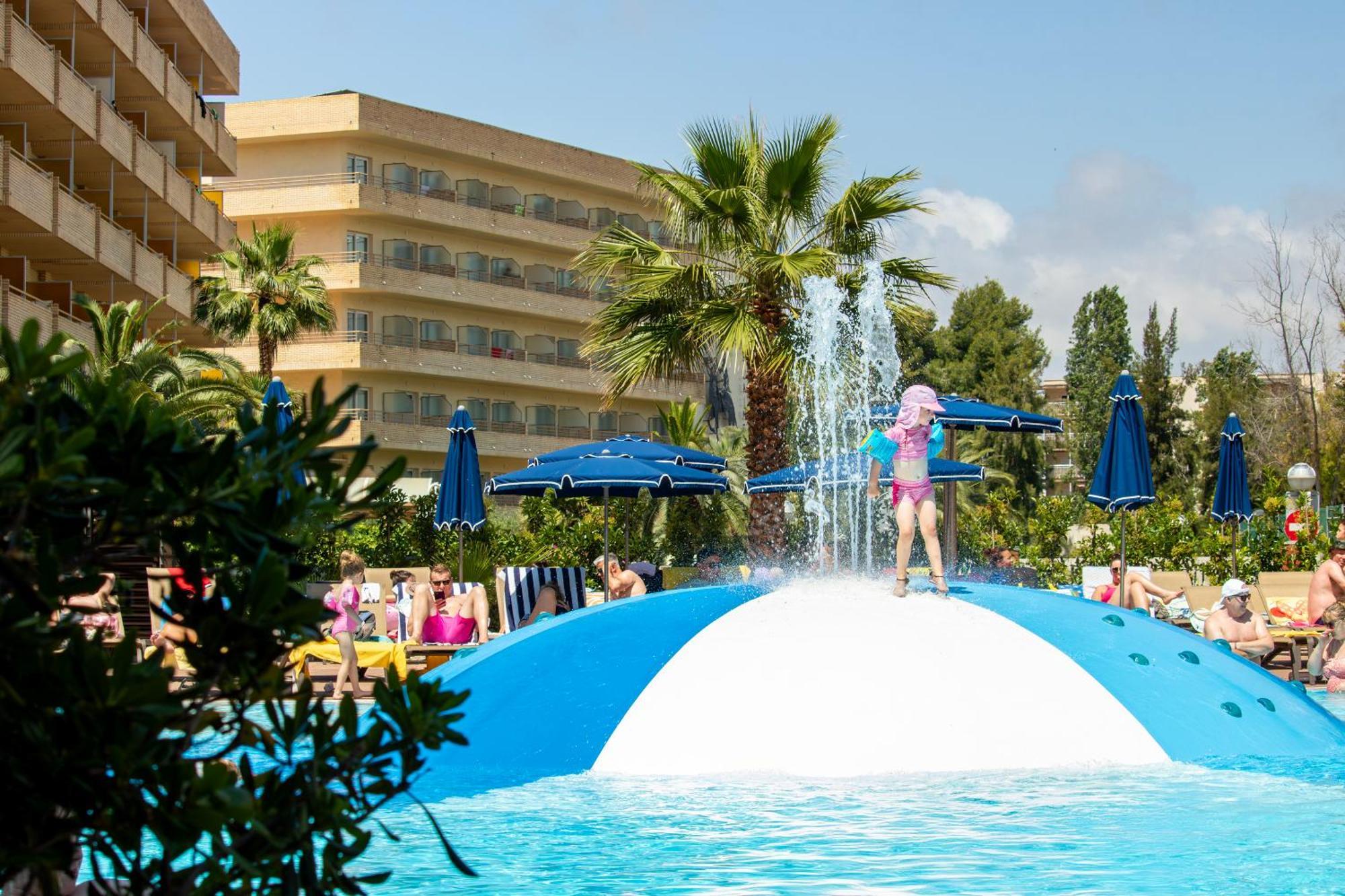 סאלו Golden Avenida Family Suites 4* מראה חיצוני תמונה